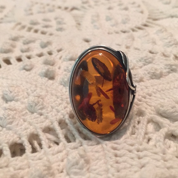 😊 Gorgeous Sterling Ring 😊 - Picture 7 of 8